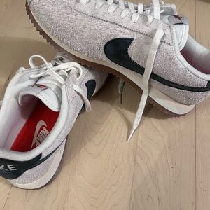 Nike Cortez Vintage Suede Sneakers